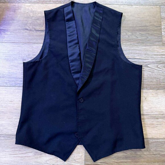 Vest -Stage Accents - Picture 1 of 3